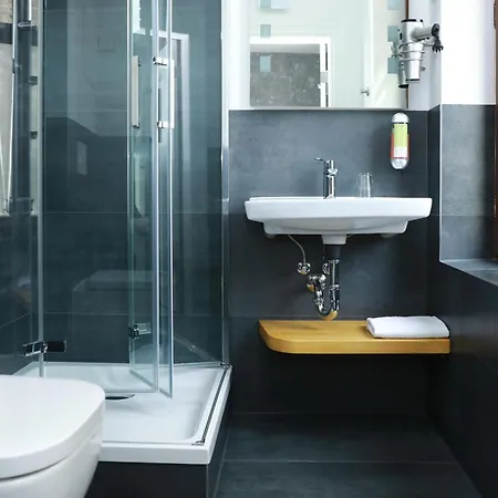 Aparthotel Walhalla Potsdam-3